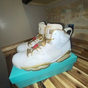 2012 NIKE AIR JORDAN RETRO GOLDEN MOMENT PACK GMP WHITE GOLD 6 VI 384664 135 OG